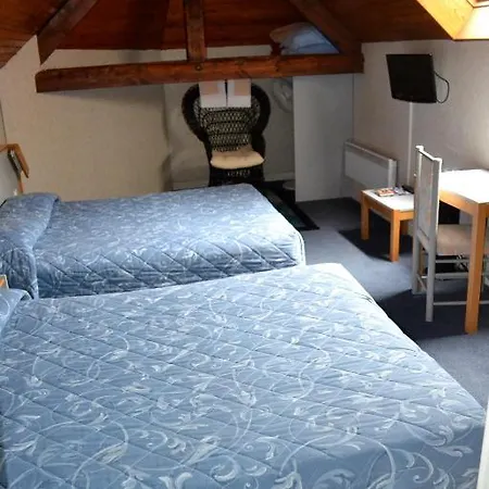 Du Cheval Blanc 2*