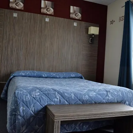 Hotel Du Cheval Blanc 2*