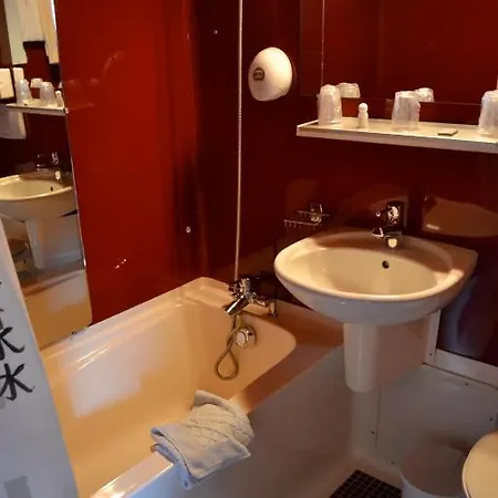 Hotel Du Cheval Blanc Rezé