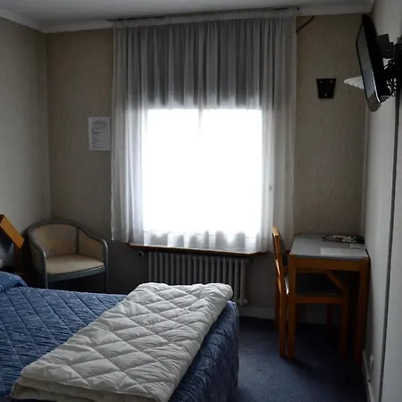 Hotel Du Cheval Blanc 2*